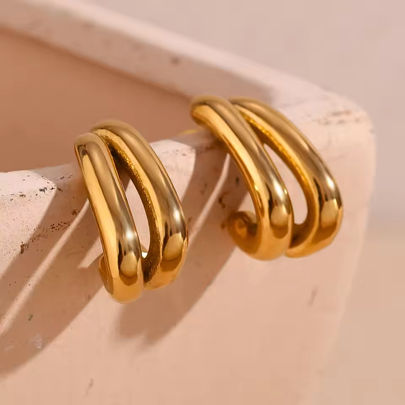 Double Layered Banana Arcs Earring