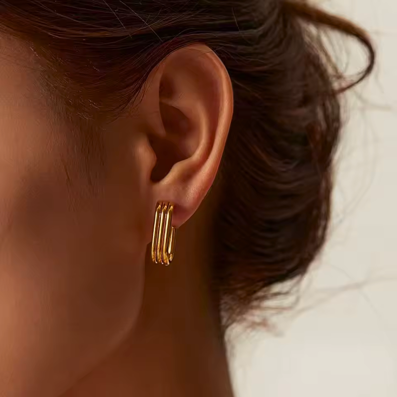 Gilded Curve J-shaped Triple Layered Earring