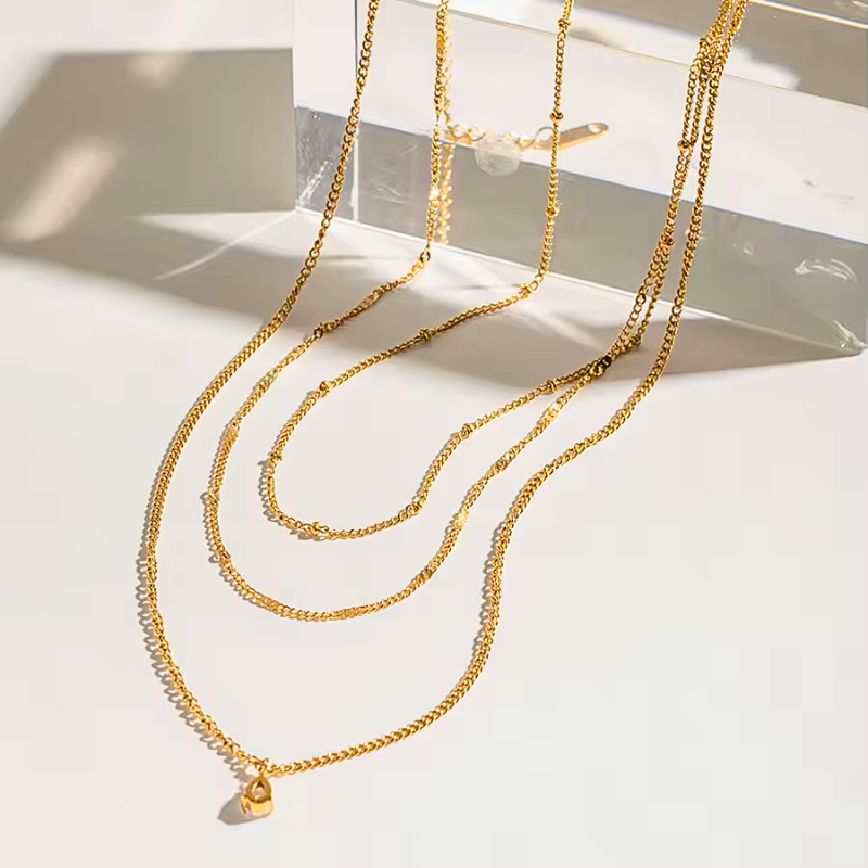 Soft Horizon Layered Necklace