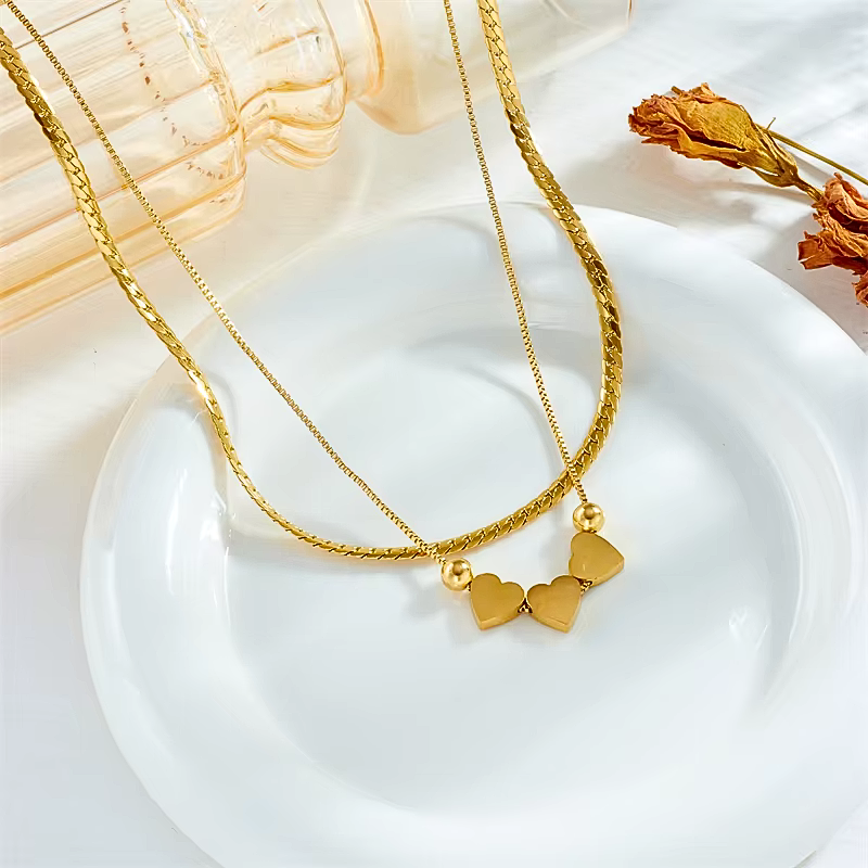 Trio Heart Glow Necklace